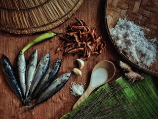 'Sinaing na Tulingan' (Pinoy Braised Bullet Tuna'