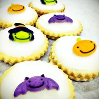 Empire Biscuit