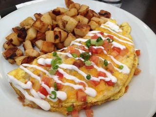 Folsom Omelette, Early Toast #breakfast #food #omelette