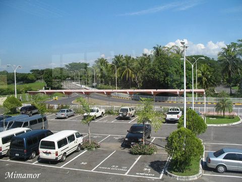 AEROPUERTO DE COMALAPA / El Salvador