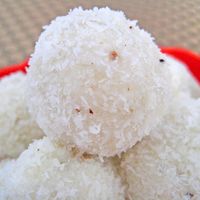 Coconut Laddu