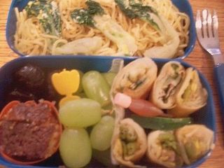 Lumpia(Filipino egg roll) bento