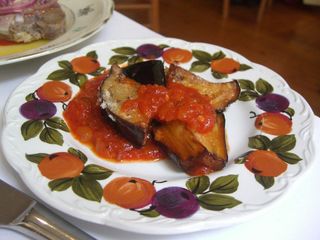 Baked Eggplant with tomato sauce and parmesan cheese - antipasti - Tea Rooms of Yarck