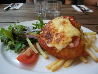 Chicken Parmigiana - 3 Degrees, QV