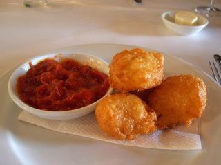 Cheese Puffs - Annie Smithers Bistrot