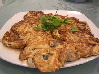蚝煎 Oyster Omelette - Lucky Yu