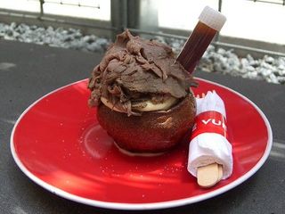 Roast Wagyu Beef and Mashed Potatoes in a Yorkshire Pudding with Gravy - Cafe Vue