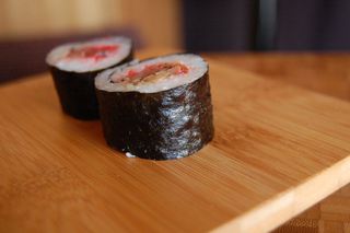 tuna roll