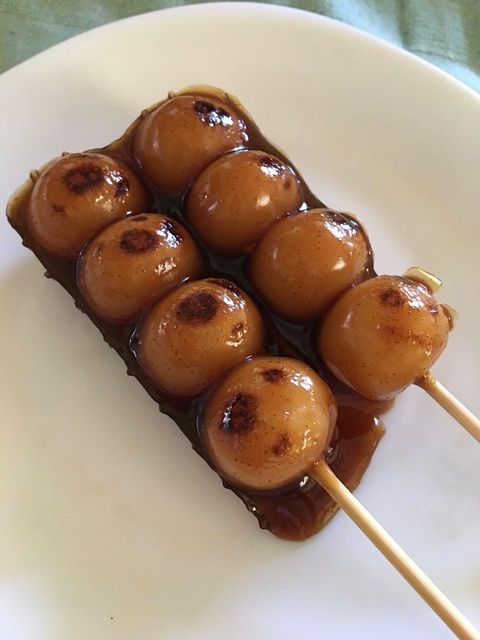 Mitarashi dango