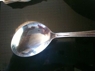 會津遊食 たか膳: カレー用スプーン - a spoon designed for eating Japanese curry rice
