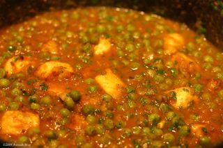 मटर पनीर-- Mattar Paneer