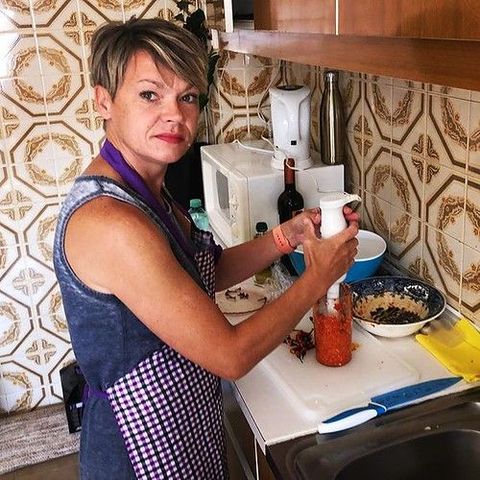 “The machine is still on, Moira.” Pam making Piri-Piri sauce.