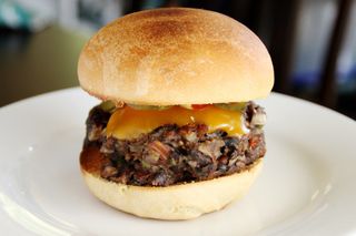 spicy jalapeno black bean burgers