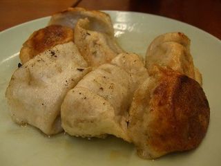 锅贴 Fried Dumplings - 家家乐Noodle Kingdom Russell St