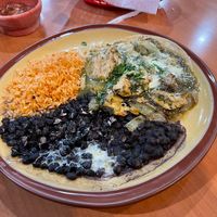 Pollo Encebollado