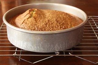 Banh Bo Nuong (pandan and tapioca cake)