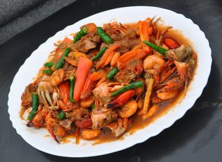 HOT CHILI CRAB & SHRIMP