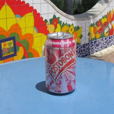 Postobon Manzana