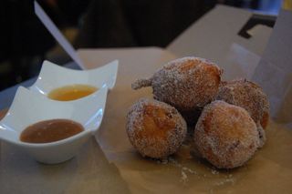 zeppole