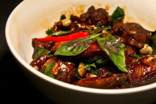 Three Cup Chicken (三杯雞)