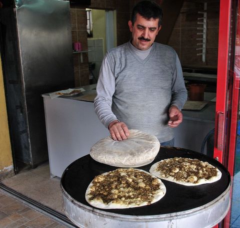 Manakish zaatar