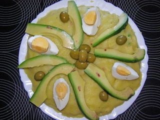 Causa rellena de pollo