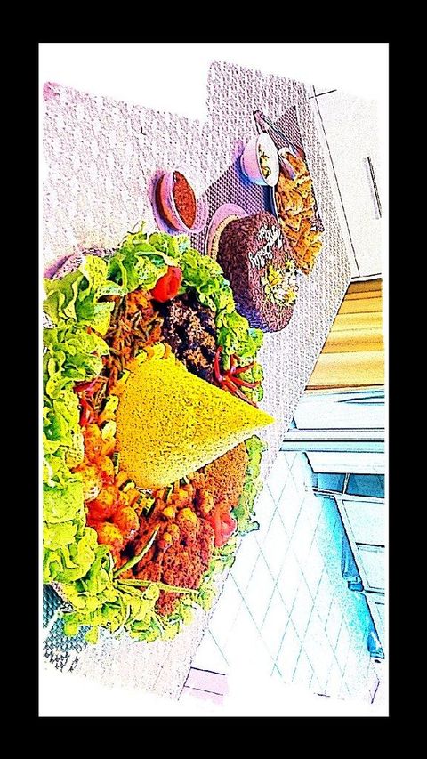 Yellow Rice (Tumpeng)