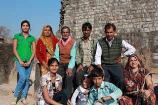 Mandu, Royal Enclave, Hindola Mahal, family