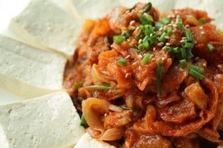 Tofu Kimchi [두부김치]