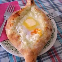 Khachapuri