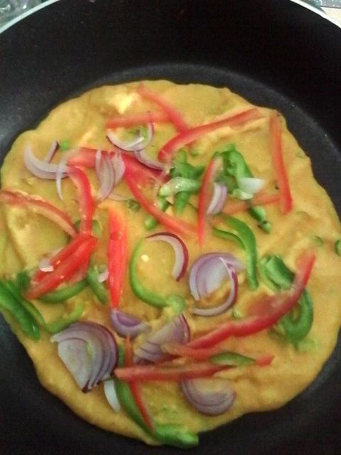 Besan cheela with toppings
