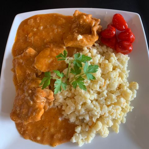 Chicken Paprikash (Csirke Paprikás)