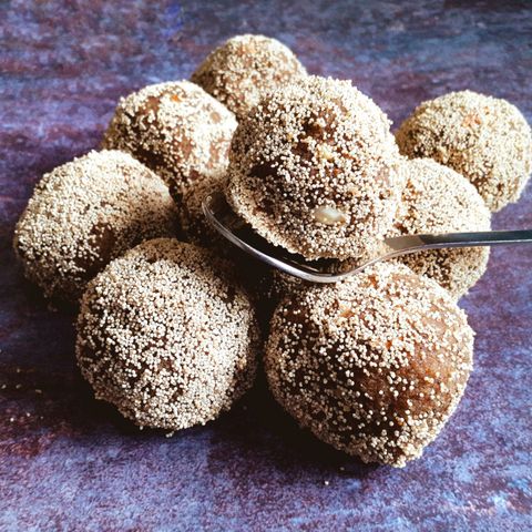 Churma Ladoo, Homemade Gujarati Ladwa, Img 0002
