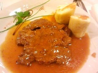 Fohlensteak Štruklji