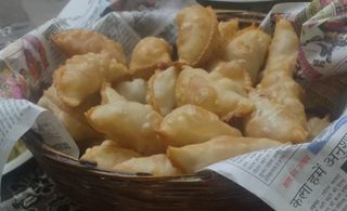 Gujiya-Home-India-UttarPradesh-Lucknow-DSC001
