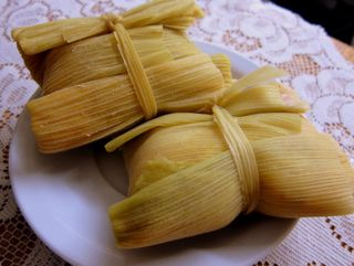 Humitas en chala tipicas de Argentina8