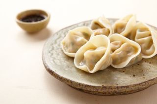 Jjinmandu (steamed dumplings)