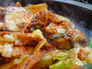 Korean cuisine-Dakgalbi-01