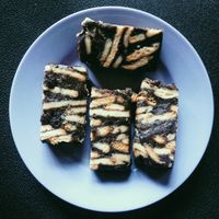 Batik Cake