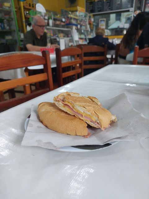 Misto Quente