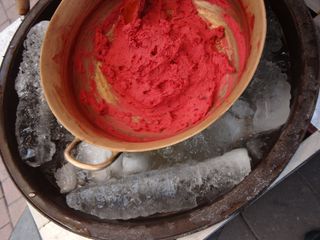 Quito, helado de paila, street food, ice cream
