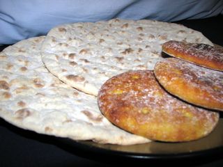 File:Rye and Potato rieska - 1.JPG