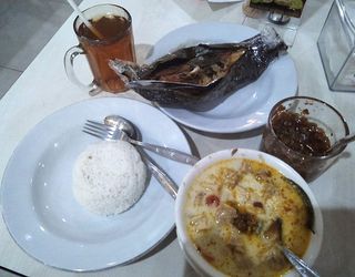 Sayur Kotokan dan Ikan Pepes