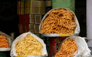 Shop selling Bikaneri bhujia in Jaipur