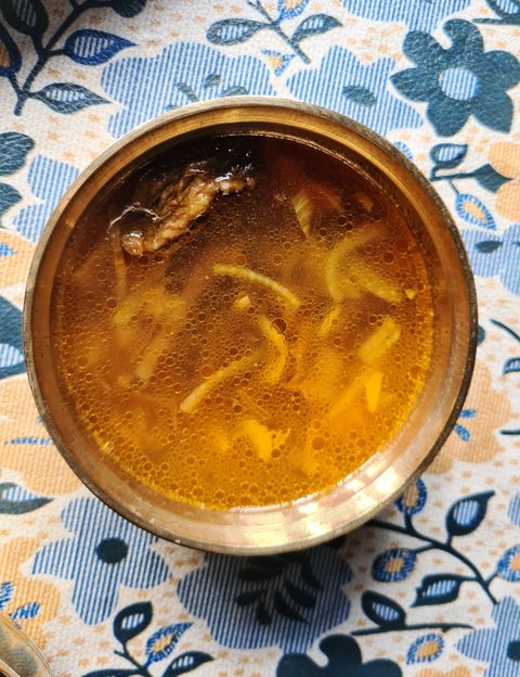 Sinki ko jhol (Fermented radish soup)