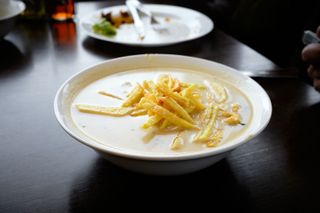 Sopa de mani