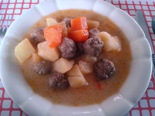Sulu koftes