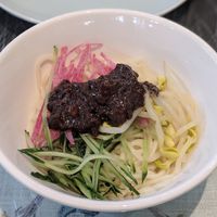 Zhajiangmian