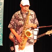 Carlos Garnett