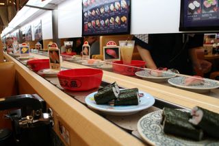 Conveyor belt sushi